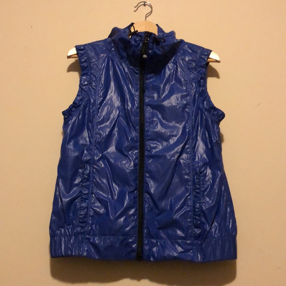 LIRNA JANE - Crinkle Sporty Vest